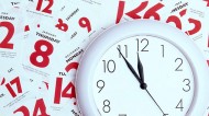 How should employers manage workers on annualised hours contracts?