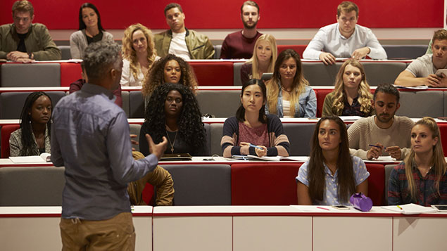 Conférence universitaire sur les minorités ethniques