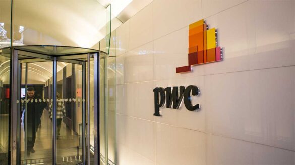 pwc office attendance traffic light