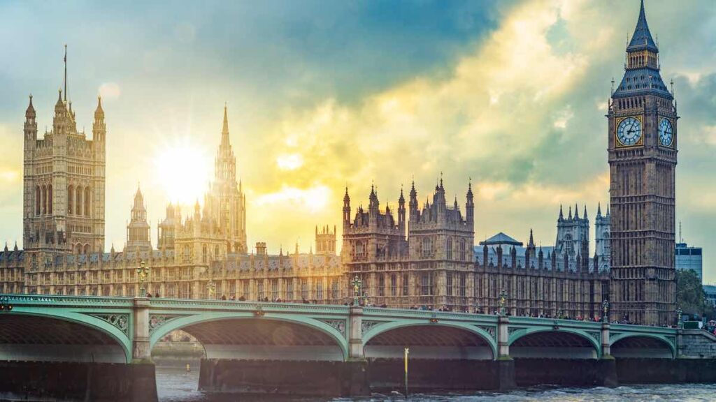The Houses of Parliament: Lords criticise opaque, on the hoof Employment Rights Bill.