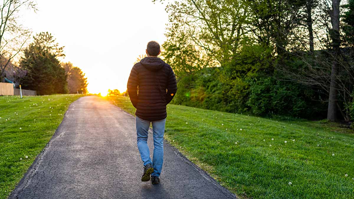 Five ways to encourage employees to walk to work