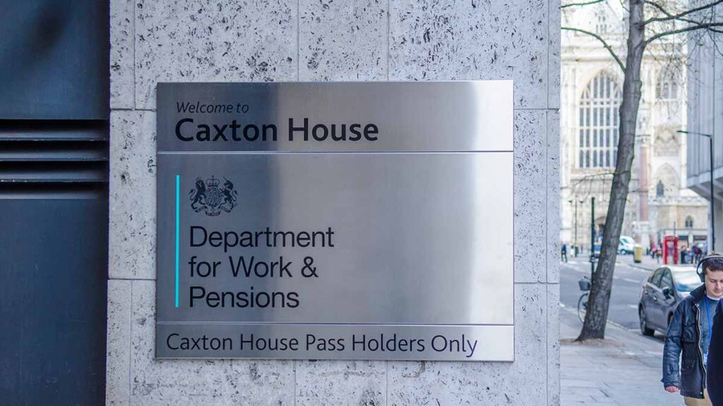 department for work and pensions overtime in holiday pay