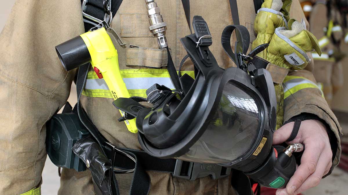 Union welcomes investigation into ‘dangerous’ breathing apparatus policy