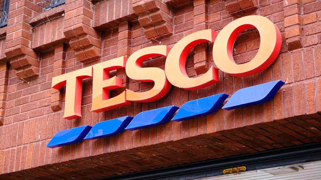 Tesco flexible working day one: Image of a Tesco sign.