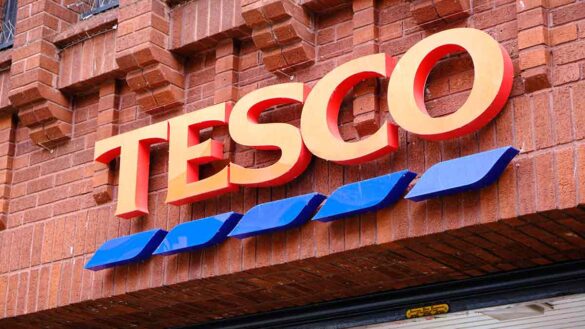 Tesco flexible working day one: Image of a Tesco sign.