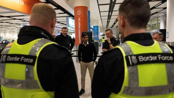 Rishi Sunak meets Border Force officers at Gatwick, January 2024. Photo: PA Images/Alamy. Minimum service levels border security force passport office hmpo