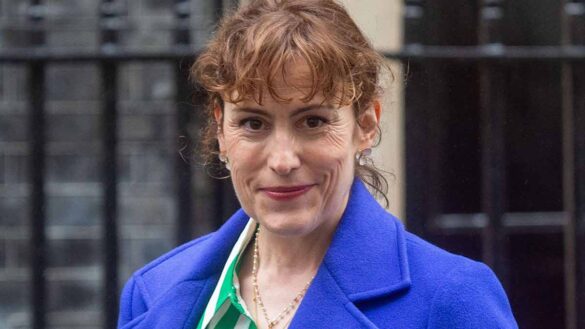Consultants improved pay offer in England. Photo shows health secretary Victoria Atkins.