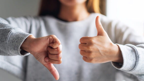 thumbs up thumbs down