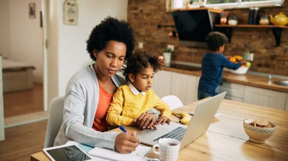 women working remotely