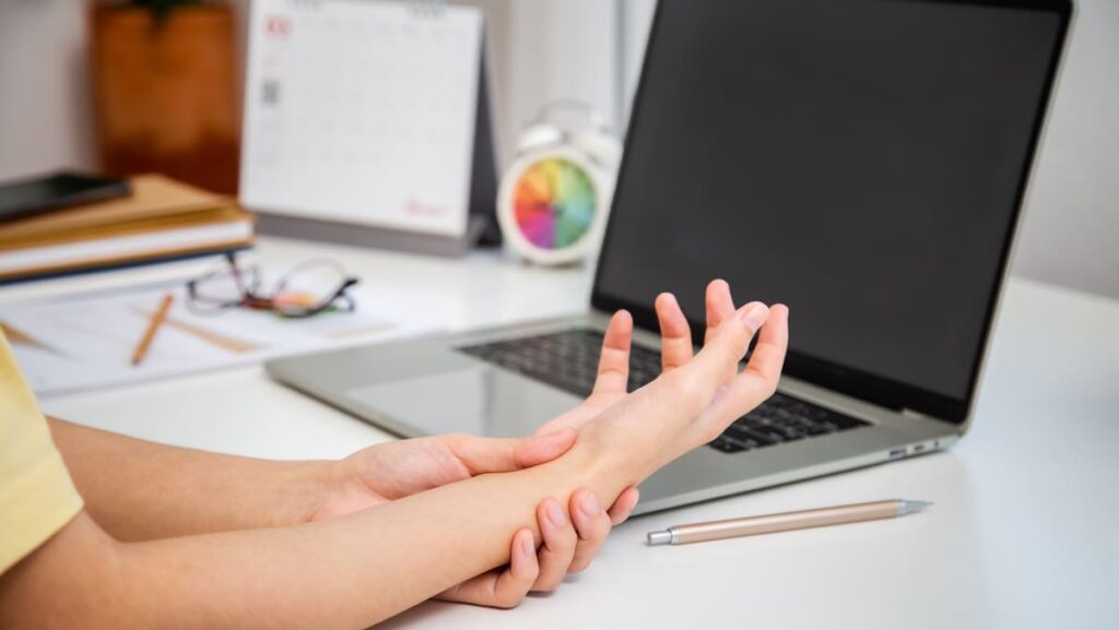 Aching hand disability