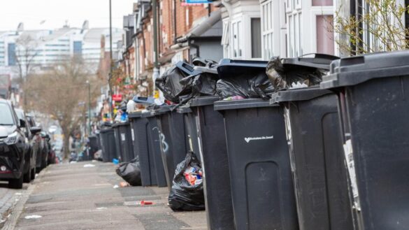 Overflowing bins Birmingham march 2025
