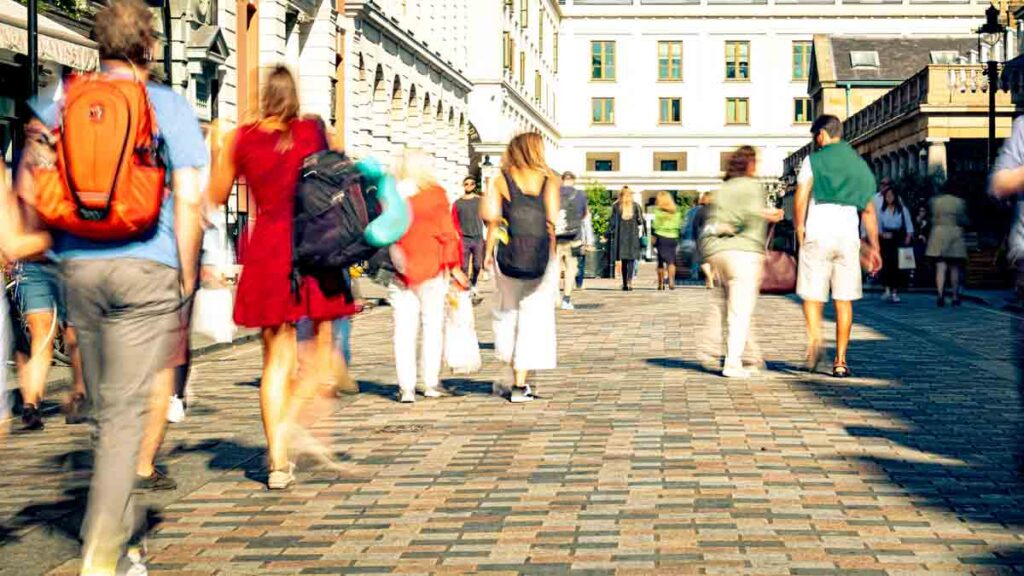 Employment Rights Bill retail. Photo shows shoppers on the high street.