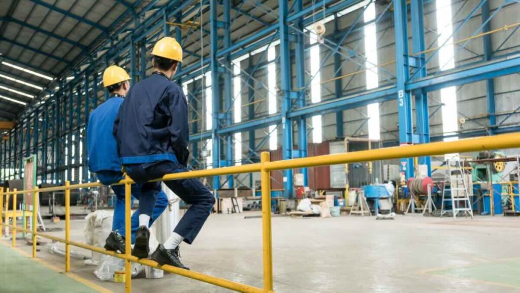 construction workers compensation