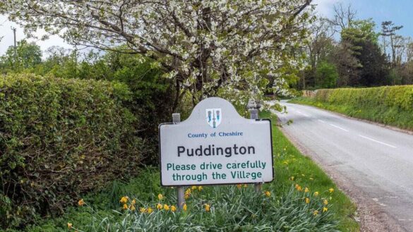 Road sign showing Puddington village